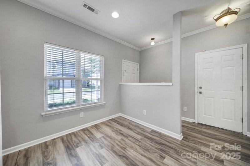 Property image 3 of 13719 Singleleaf Lane in Charlotte Pines, Charlotte, NC 28278