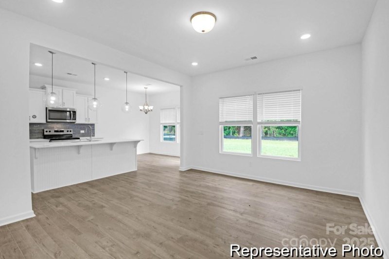 Property image 4 of 643 Wabash Avenue in Wabash, Charlotte, NC 28208