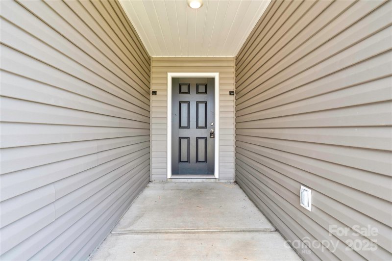 Property image 3 of 180 Rosedale Street in Beason Creek, Kings Mountain, NC 28086