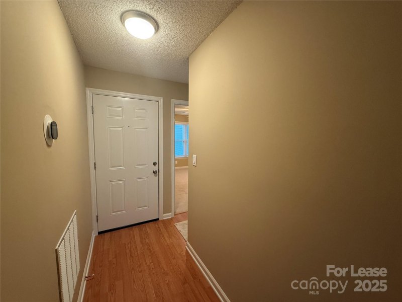 Property image 4 of 18801 Nautical Drive in Admirals Quarters, Cornelius, NC 28031