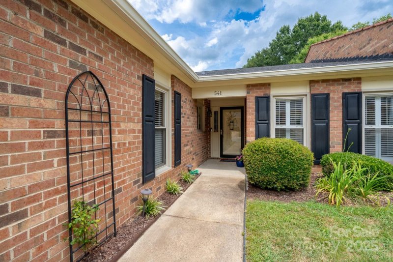 Property image 3 at 541 Camrose Circle, Concord, NC 28025