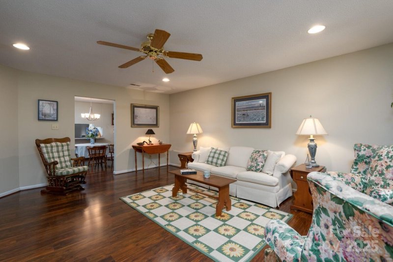 Property image 5 at 541 Camrose Circle, Concord, NC 28025