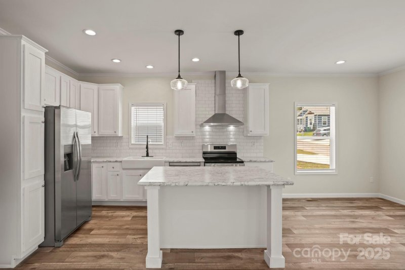 Property image 5 of 123 Bellamy Road in Brooks Cove, Asheville, NC 28806