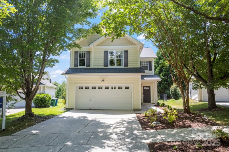 Property image 2 of 1046 Serel Drive in Callonwood, Matthews, NC 28104