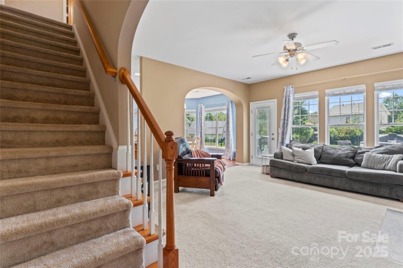 Property image 5 of 1046 Serel Drive in Callonwood, Matthews, NC 28104