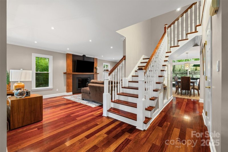 Property image 4 at 605 Giles Court, Matthews, NC 28105