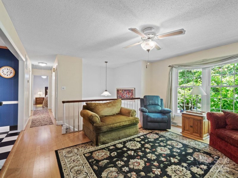 Property image 4 of 10841 Flat Iron Road in Falconbridge, Charlotte, NC 28226