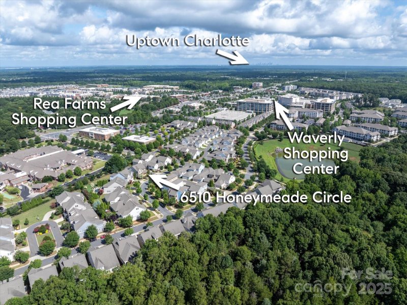 Property image 3 at 6510 Honeymeade Circle, Charlotte, NC 28277