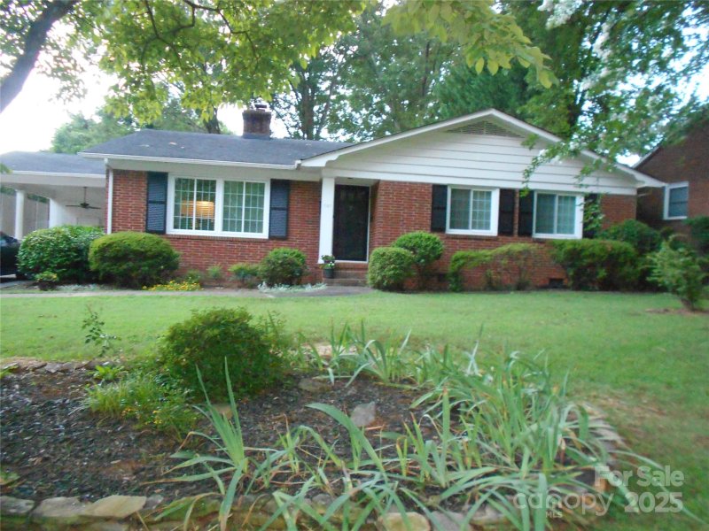 Property image 2 at 737 Hillside Avenue, Charlotte, NC 28209