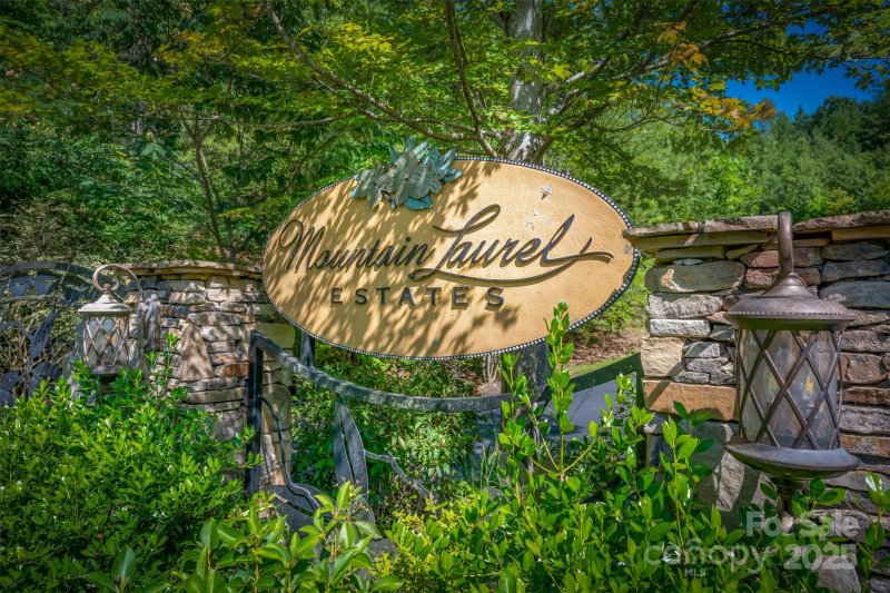 Property image 2 of Lot 6 S Cross Creek Trail in Mountain Laurel Estates, Mill Spring, NC 28756