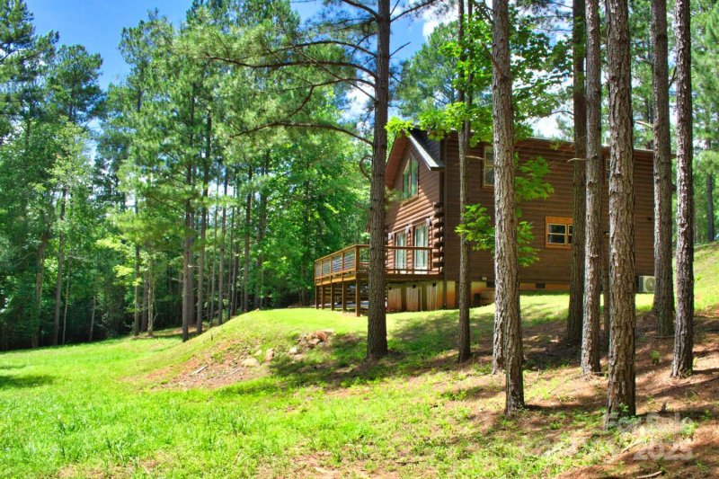 Property image 3 at 321 Hearthstone Drive, Union Mills, NC 28167