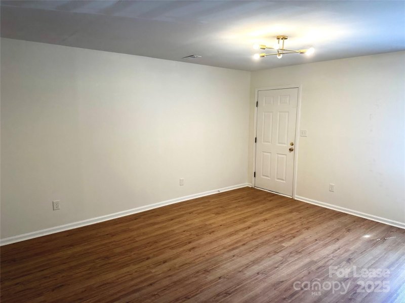 Property image 3 at 5591 Wrenn Drive, Denver, NC 28037