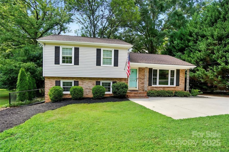 6208 Colchester Place