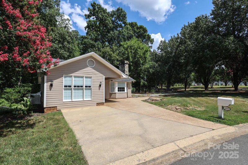 Property image 2 of 2810 Ashley Arbor Drive in Regent Park, Fort Mill, SC 29715