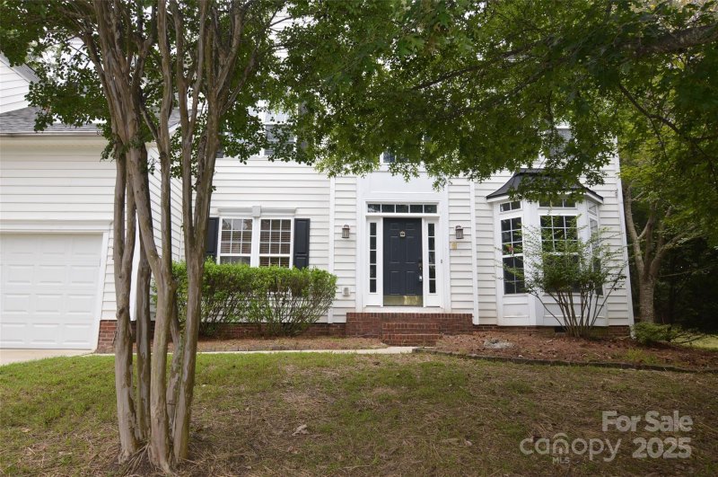 Property image 2 of 2035 Hollyhedge Lane in Brandon Oaks, Indian Trail, NC 28079