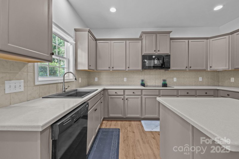 Property image 4 at 9593 Valencia Avenue, Concord, NC 28027