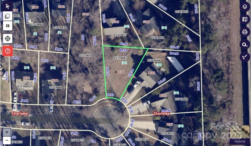 Property image 3 of 8124 Pozzi Road in Laurel Woods, Charlotte, NC 28216