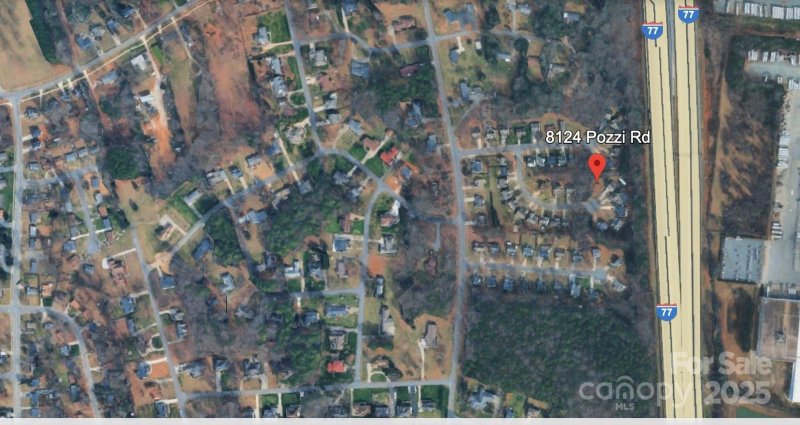 Property image 5 of 8124 Pozzi Road in Laurel Woods, Charlotte, NC 28216