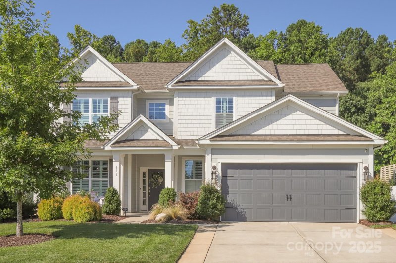 121 Atwater Landing Drive