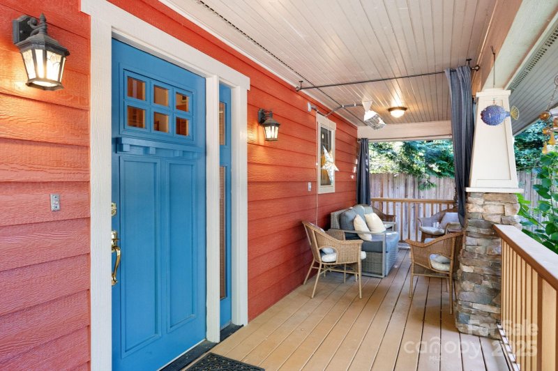 Property image 3 at 1 Buckingham Court, Asheville, NC 28803