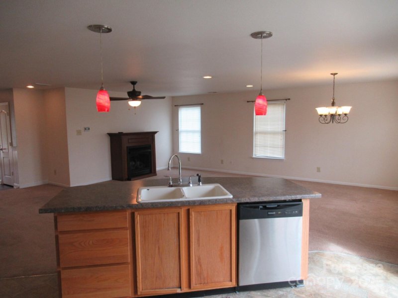 Property image 3 at 122 Anastasia Lane, Lincolnton, NC 28092