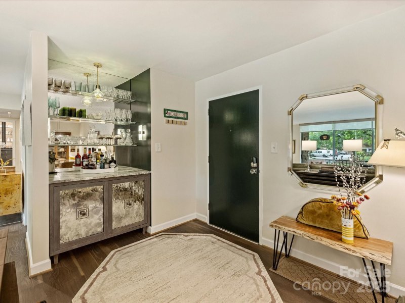 Property image 5 at 1300 Queens Road, Charlotte, NC 28207