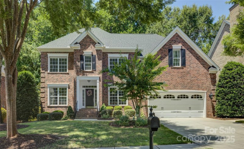 16719 Hammock Creek Place