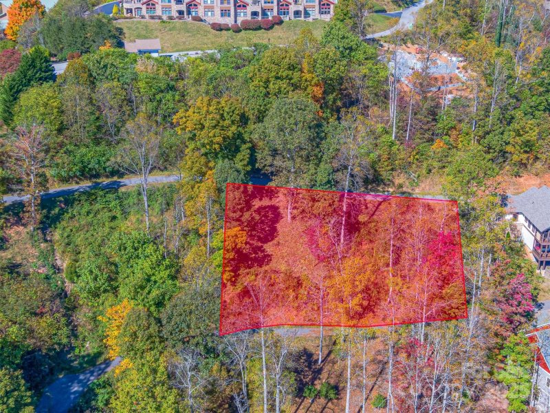 Property image 4 of 17 Denali Drive in Crest Mountain, Asheville, NC 28806