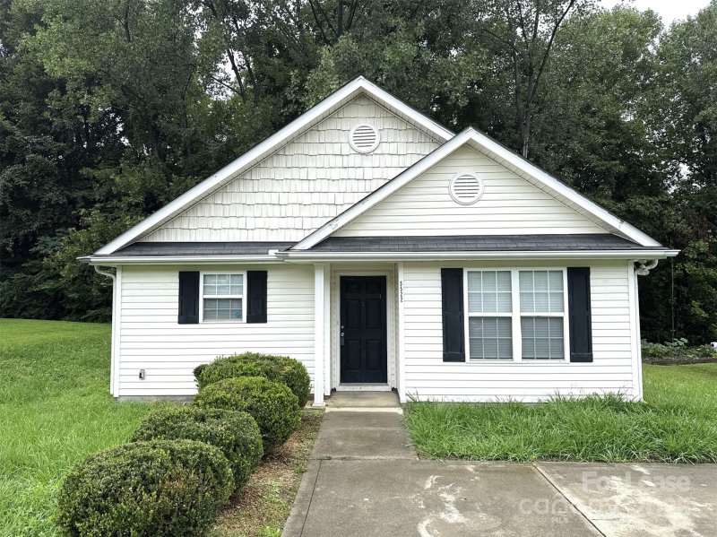 5522 Stone Bluff Court