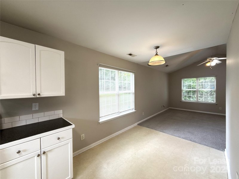 Property image 5 at 5522 Stone Bluff Court, Charlotte, NC 28214