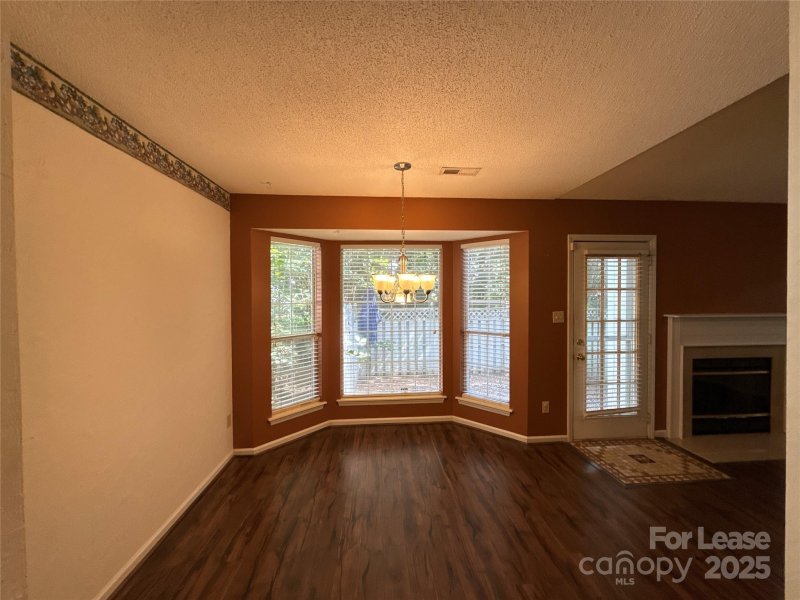 Property image 5 at 8600 Lockerbie Lane, Charlotte, NC 28215