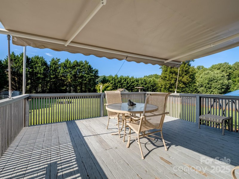 Property image 3 at 109 Ridgegate Lane, Statesville, NC 28625