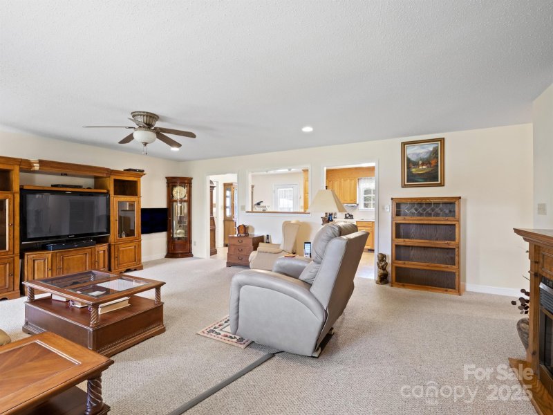 Property image 5 at 109 Ridgegate Lane, Statesville, NC 28625