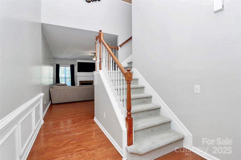 Property image 3 at 16714 Whitekirk Place, Charlotte, NC 28277