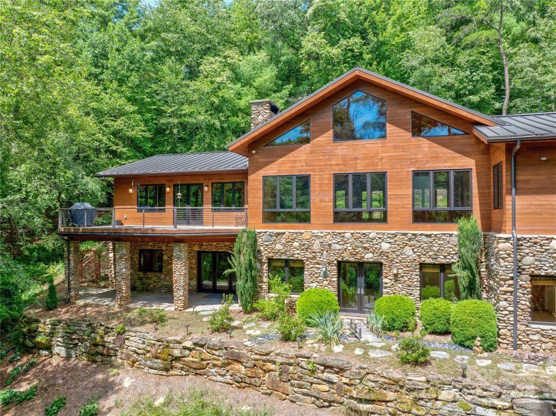 500 Oleta Mill Trail