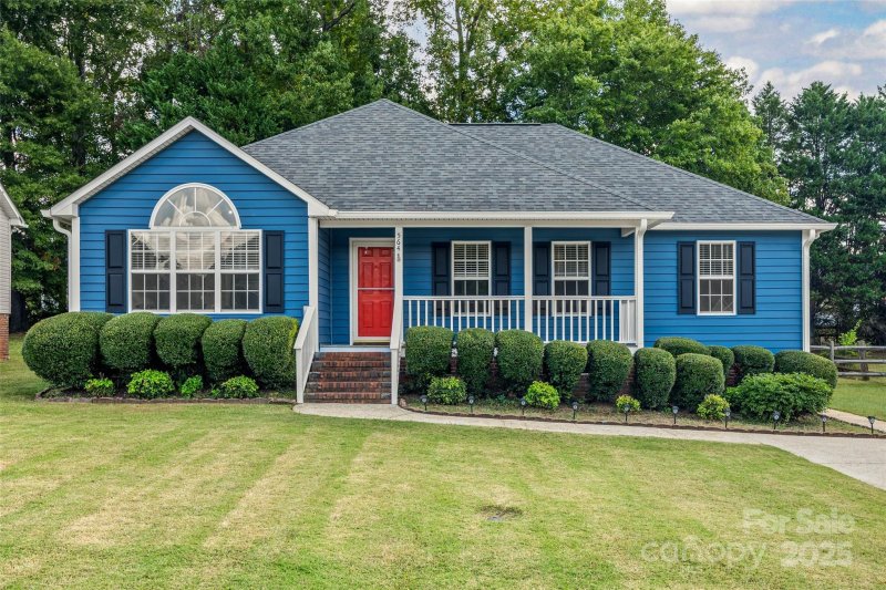 564 Menzies Drive