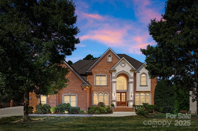 Property image 3 of 1487 Winged Foot Drive in Verdict Ridge, Denver, NC 28037