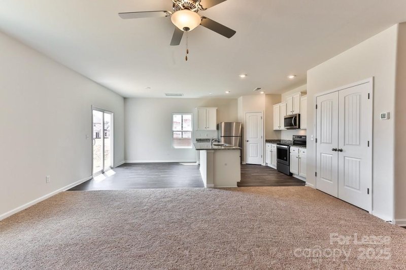 Property image 5 at 6132 Ahoskie Drive, Charlotte, NC 28215