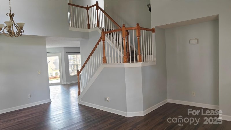 Property image 2 of 7830 Shiny Meadow Lane in Brawley Farms, Charlotte, NC 28215