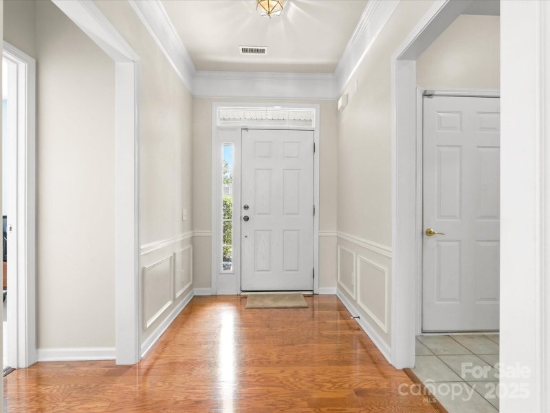 Property image 5 at 10317 Threatt Woods Drive, Charlotte, NC 28277