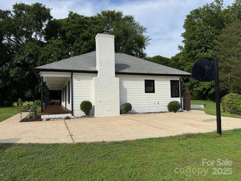 Property image 2 at 3219 Monte Drive, Monroe, NC 28110