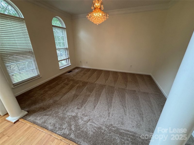 Property image 5 of 15938 Wayland Drive in Kenilworth, Charlotte, NC 28277