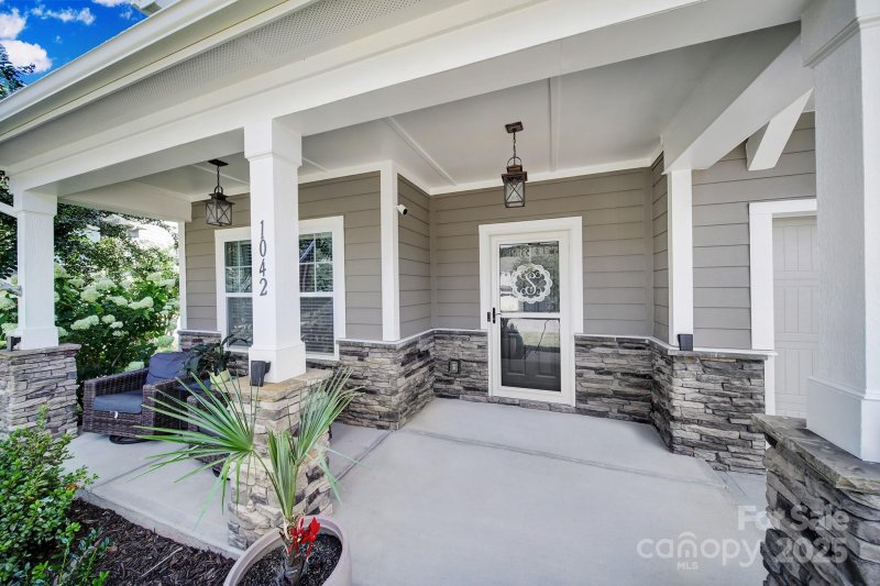 Property image 2 at 1042 Quail Run Court, Fort Mill, SC 29707
