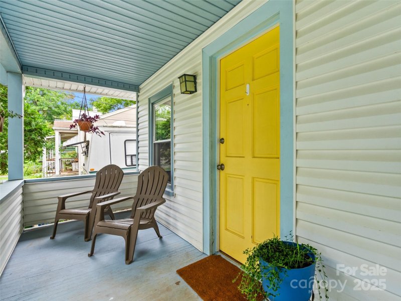 Property image 3 at 76 Allen Street, Asheville, NC 28806