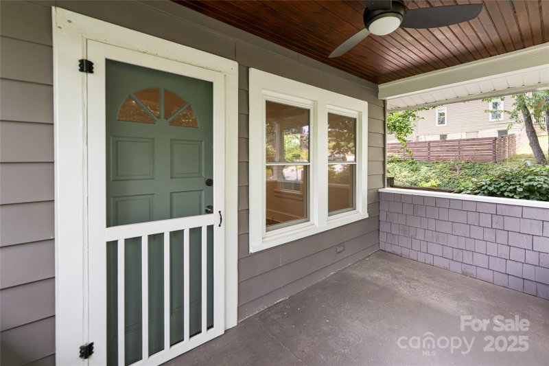 Property image 4 at 43 Montana Avenue, Asheville, NC 28806