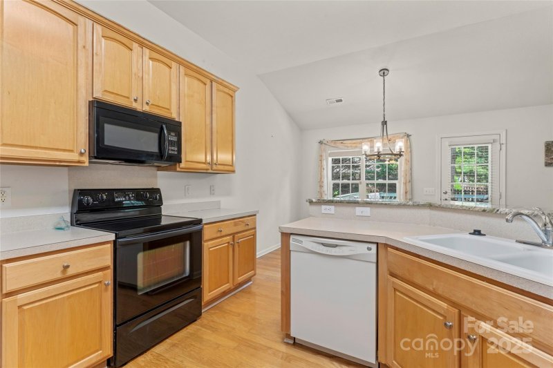 Property image 3 at 13306 Flowing Brook Court, Charlotte, NC 28273