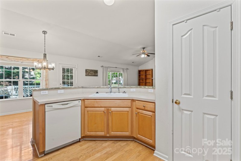 Property image 4 at 13306 Flowing Brook Court, Charlotte, NC 28273