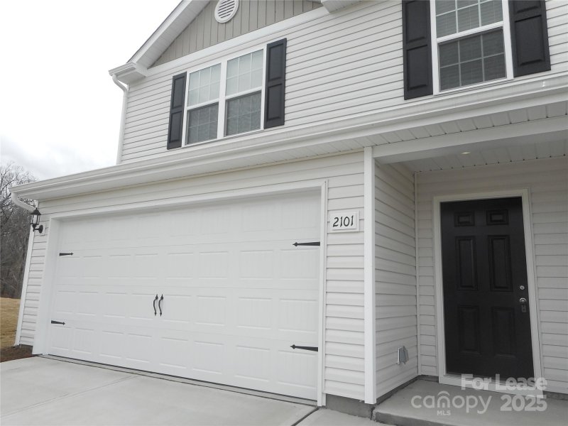 Property image 2 at 2101 Talbert Court, Charlotte, NC 28214