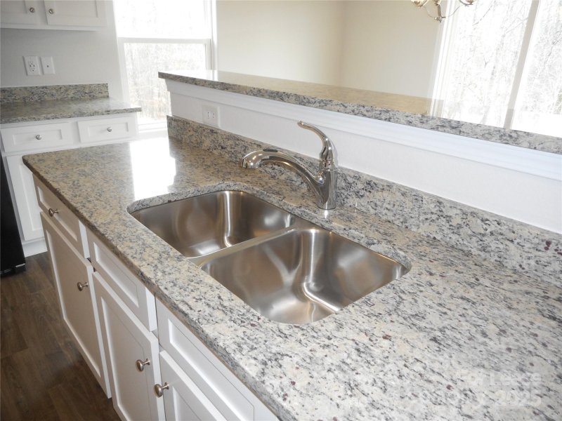 Property image 5 at 2101 Talbert Court, Charlotte, NC 28214