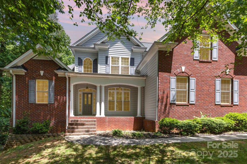 6655 Maple Spring Court